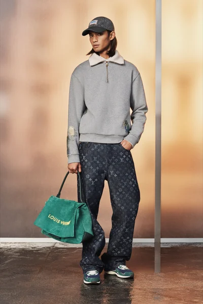 Look 25